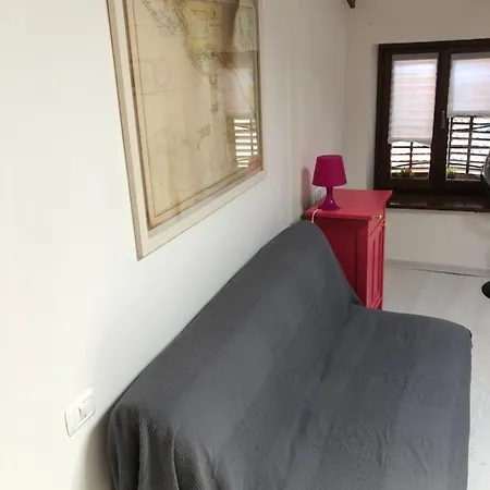 Guest Dall Antiquario Apartment *