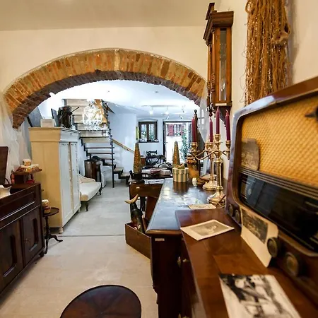 Guest Dall Antiquario * Rovinj